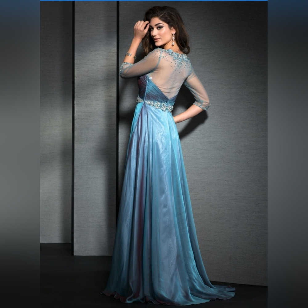 NWT Atelier Clarisse Aquamarine Beaded Chiffon Gown.  Size 3/4